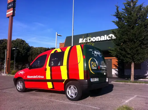 McDonald's — rotulación de DECSIGN