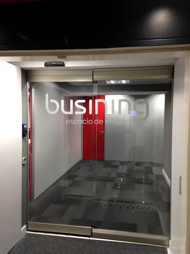 Busining — rotulación de DECSIGN