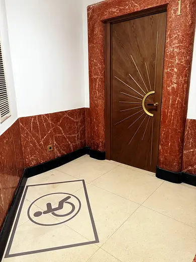 Hotel Metrópoli · Madrid — rotulación de DECSIGN