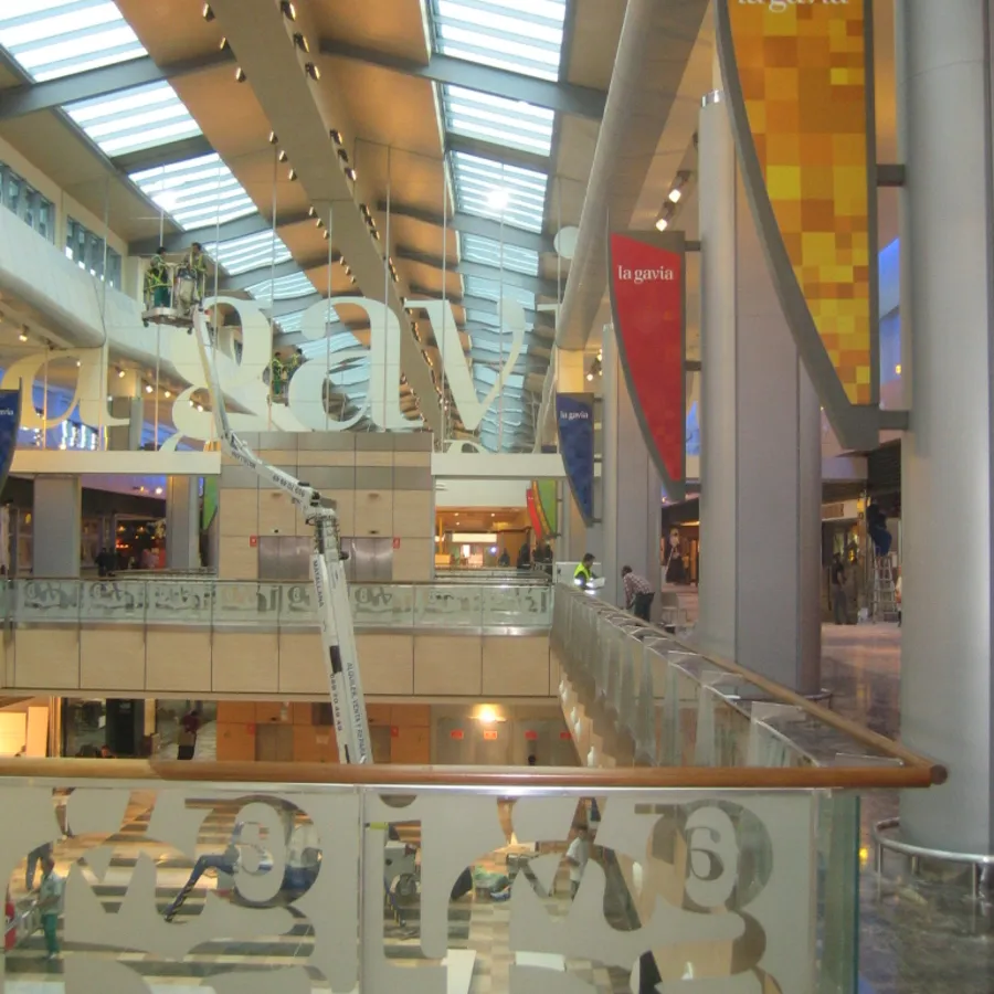 C.C. La Gavia · Madrid — rotulación interior