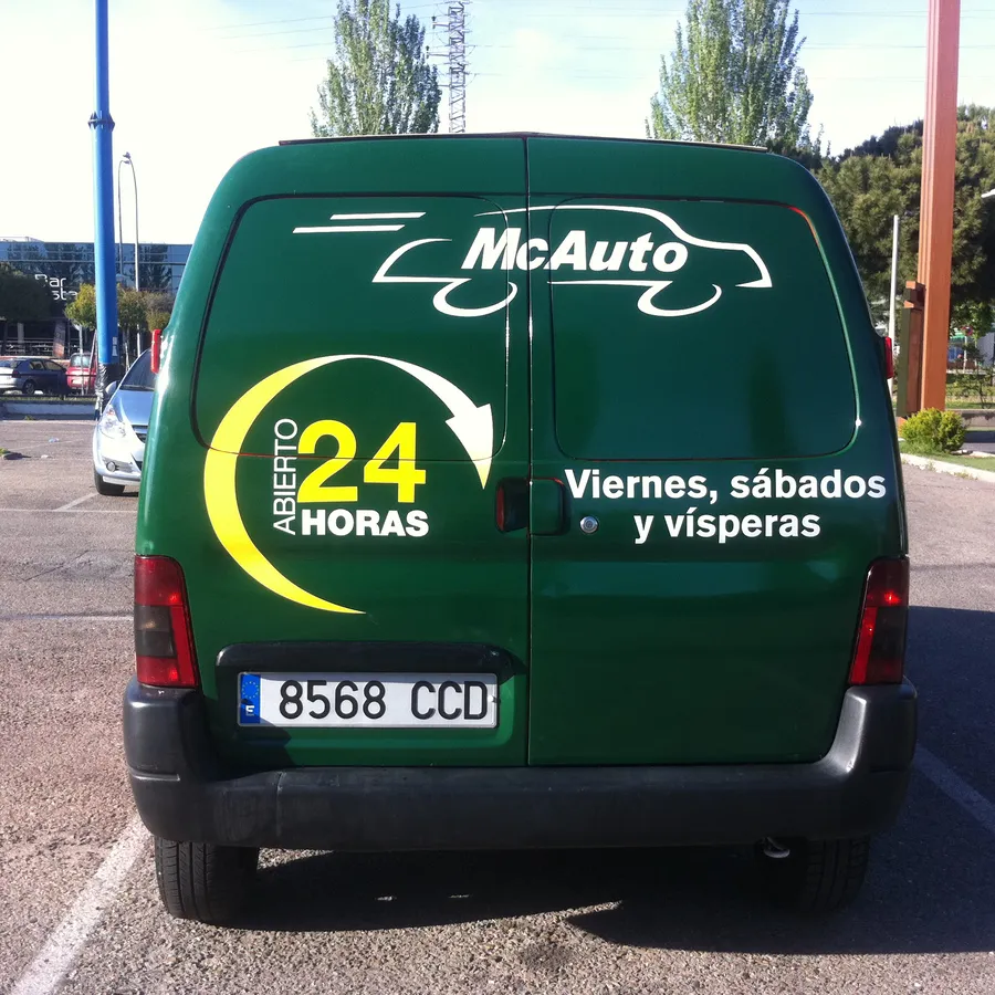 McDonald's McAuto · Alcorcón — rotulación de vehículo
